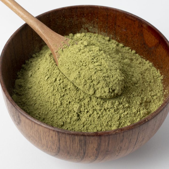 green-matcha-powder-still-life green-matcha-powder-still-life